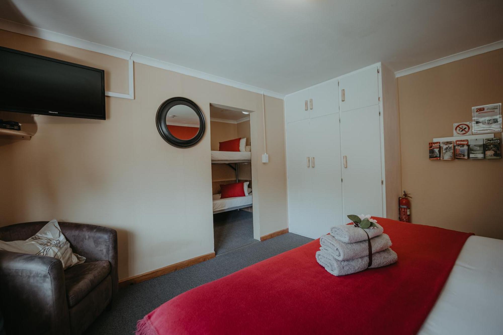 Storms River Forest Lodge Стормсривер Экстерьер фото