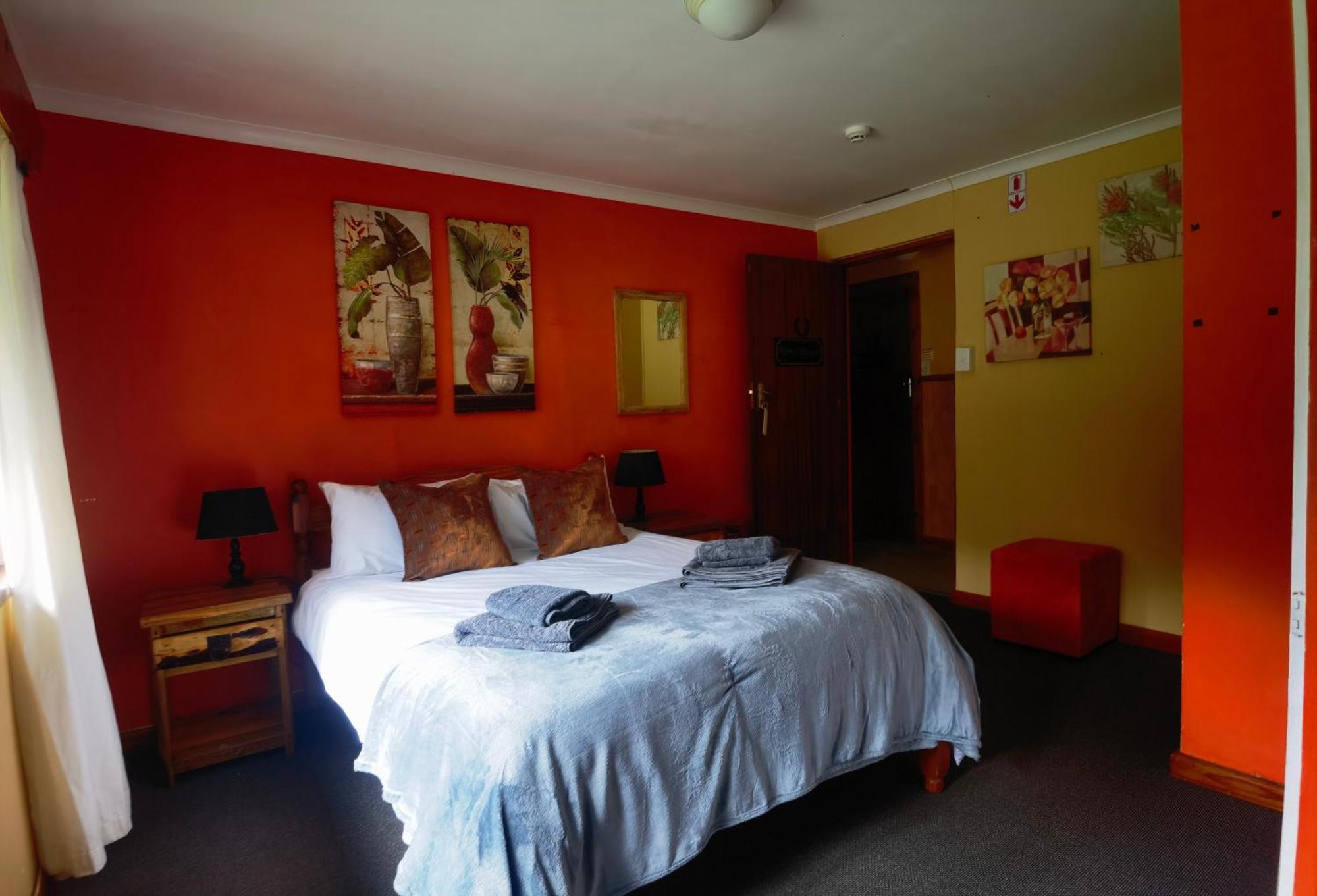 Storms River Forest Lodge Стормсривер Экстерьер фото